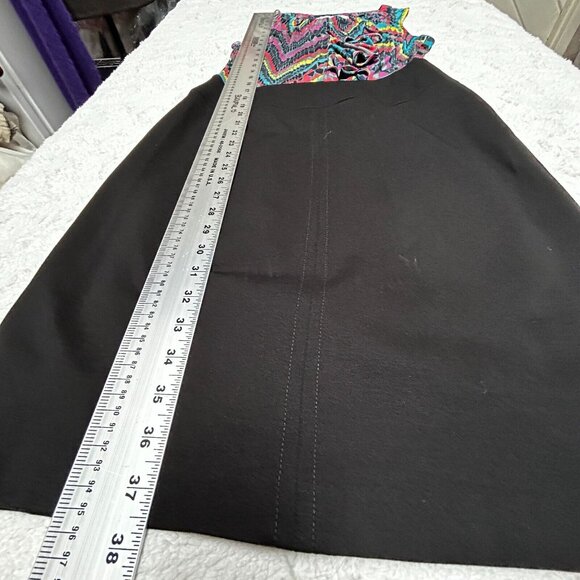 Trina Turk Women's Sleeveless Ruffle Sheath Dress Size 6 Black Abstract Multi - Picture 10 of 10